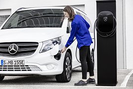 Der neue Mercedes-Benz eVito Tourer (Stromverbrauch kombiniert: 26,2 kWh/100 km; CO2-Emissionen kombiniert: 0 g/km)*  (Foto: Mercedes-Benz AG)