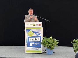 Feierliche Eröffnung des Autohofs an der A38/Werther