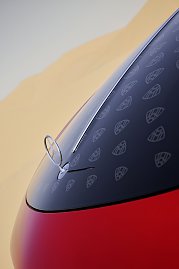 Der neue Mercedes-Maybach SL 680 Monogram Series in verschiedenen Perspektiven sowohl im Red Ambiance, als auch im White Ambiance