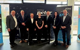 V.l.n.r.: Helmut Peter, Olaf Ruch, Thomas Peckruhn, Pia Schumann, Jan Riedel, Christina Dost, Thomas Keindorf