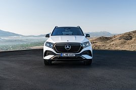 Der neue Mercedes-Benz GLE von vorne.