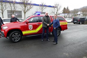 Übergabe des Kommando-Einsatzwagens