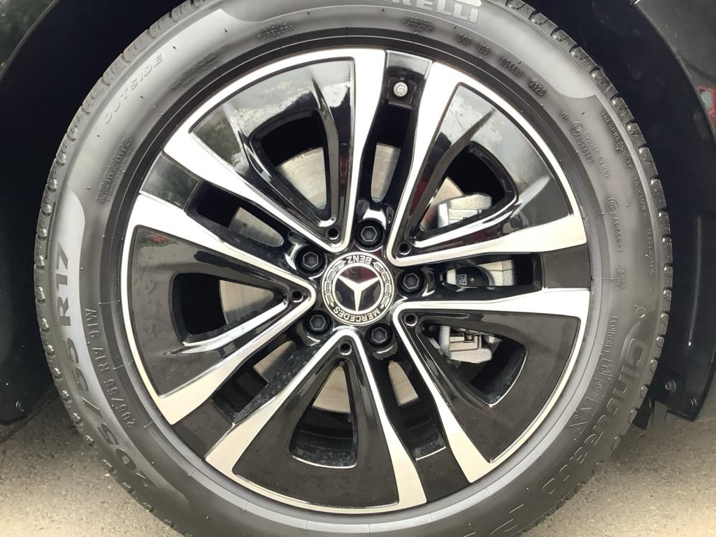 Mercedes-Benz B 200 d ++PROGRESSIVE+8G+17+AHK+THERMATIC+LED++ Mercedes-Benz B 200 d ++PROGRESSIVE+8G+17+AHK+THERMATIC+LED++