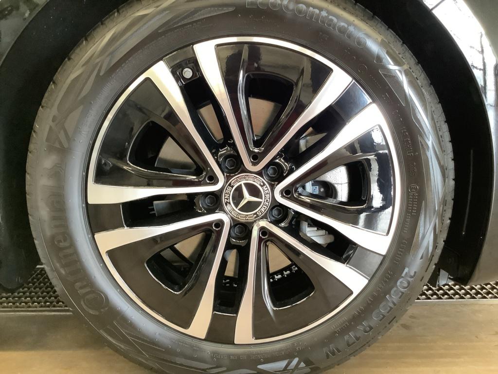 Mercedes-Benz B 200 d +PROGRESSIVE+LED+MBUX+AHK+8G+THERMATIC+ Mercedes-Benz B 200 d +PROGRESSIVE+LED+MBUX+AHK+8G+THERMATIC+