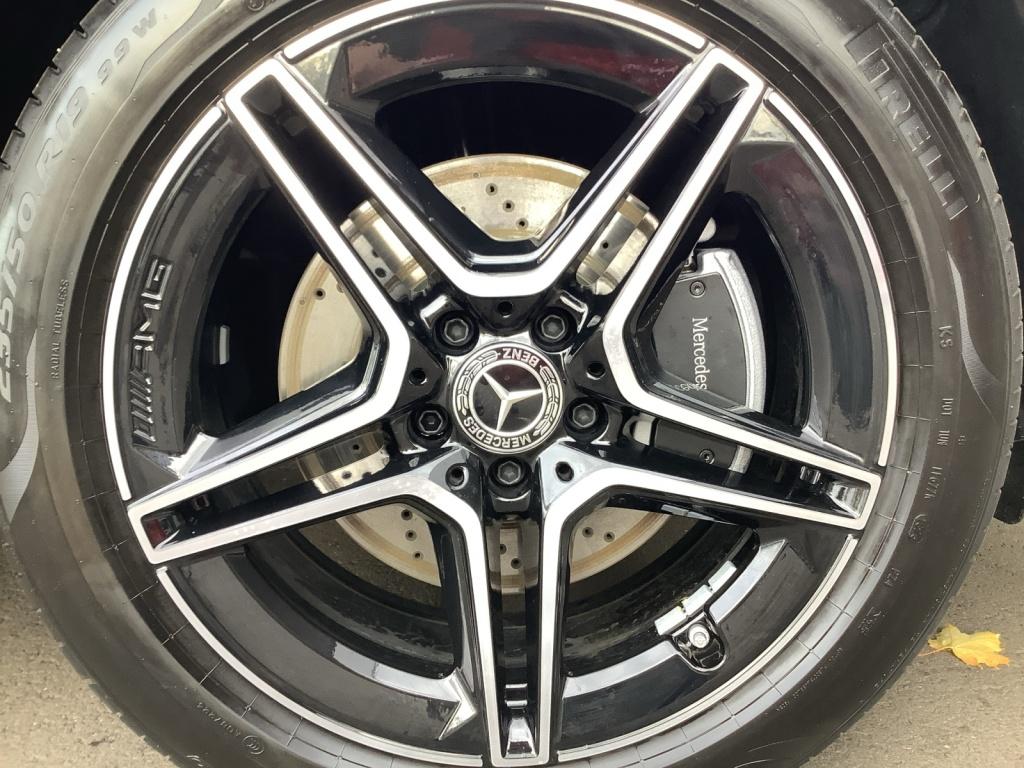 Mercedes-Benz GLB 200 d 4MATIC ++AMG LINE+MULTIBEAM+MBUX+AHK++ Mercedes-Benz GLB 200 d 4MATIC ++AMG LINE+MULTIBEAM+MBUX+AHK++