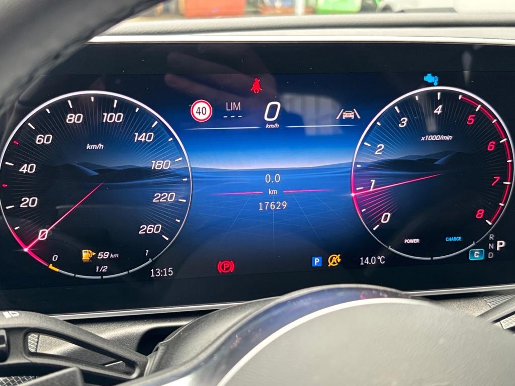 Mercedes-Benz C 180 T Avantgarde/9G/LED/Panorama-SD/Kamera/AHK Mercedes-Benz C 180 T Avantgarde/9G/LED/Panorama-SD/Kamera/AHK