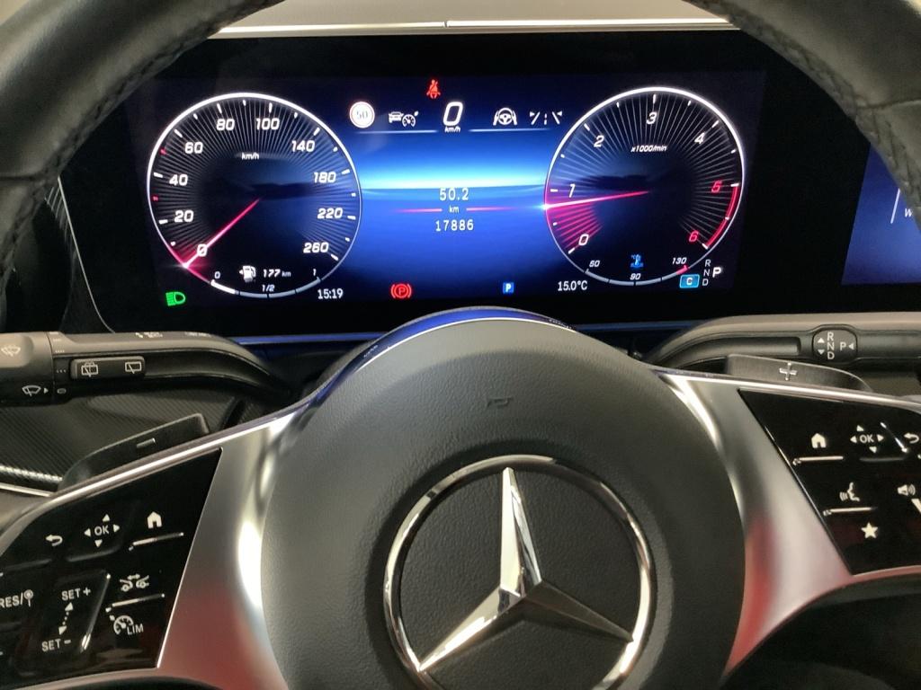 Mercedes-Benz V 220 d STYLE Lang Widescreen/MultiBeam/AHK Mercedes-Benz V 220 d STYLE Lang Widescreen/MultiBeam/AHK