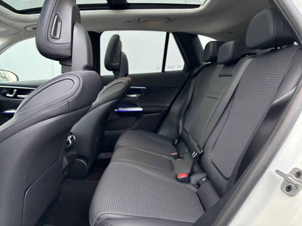 Mercedes-Benz GLC 220 d 4M Avantgarde/LED/Panorama-SD/AHK/ Mercedes-Benz GLC 220 d 4M Avantgarde/LED/Panorama-SD/AHK/