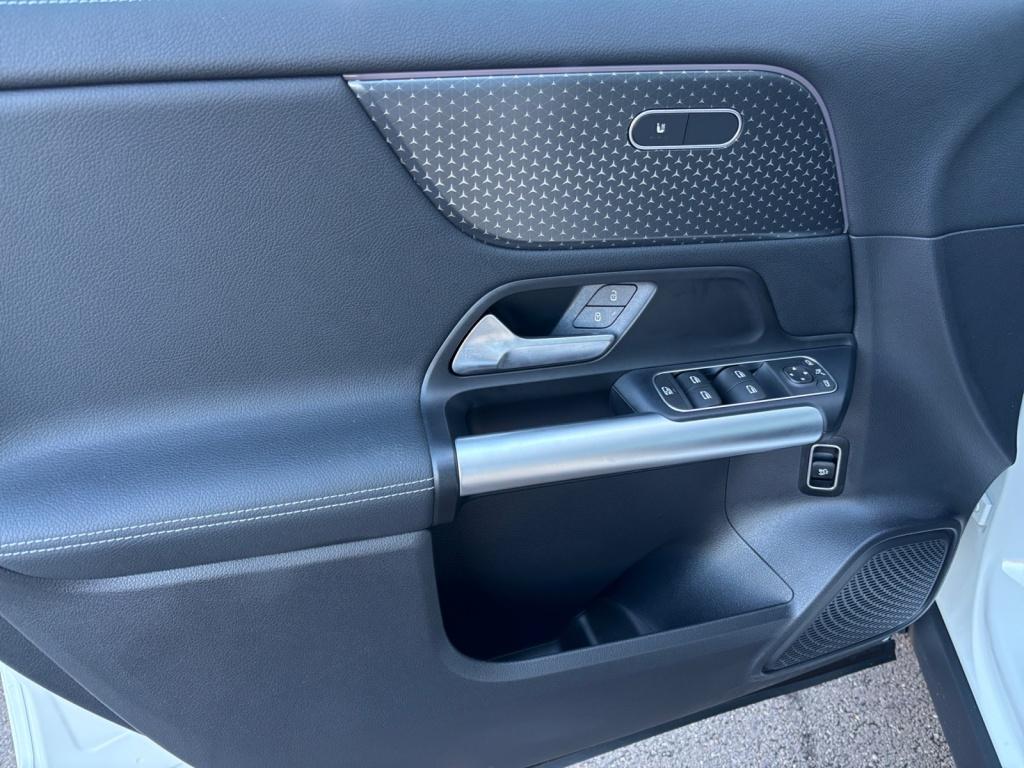 Mercedes-Benz EQA 350 4M Progressive/Advanced/LED/Panorama-SD/ Mercedes-Benz EQA 350 4M Progressive/Advanced/LED/Panorama-SD/