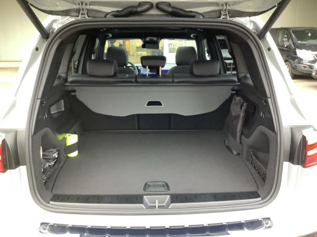 Mercedes-Benz GLB 200 d 4MATIC ++AMG LINE+MULTIBEAM+MBUX+AHK++ Mercedes-Benz GLB 200 d 4MATIC ++AMG LINE+MULTIBEAM+MBUX+AHK++