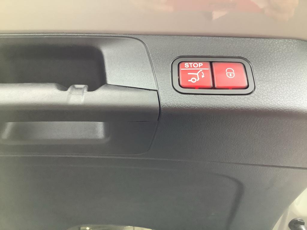 Mercedes-Benz GLB 200 d 4MATIC ++AMG LINE+MULTIBEAM+MBUX+AHK++ Mercedes-Benz GLB 200 d 4MATIC ++AMG LINE+MULTIBEAM+MBUX+AHK++