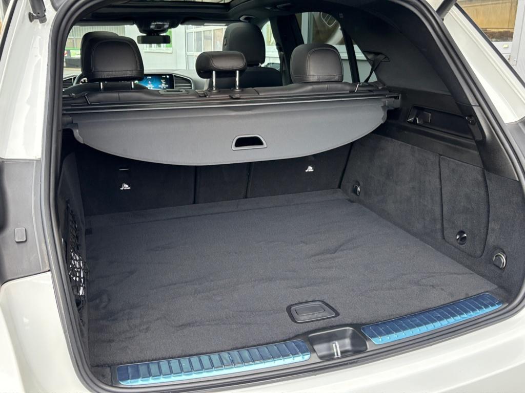 Mercedes-Benz GLE 300 d 4M AMG/Night/Multibeam/360°K/Pano-SD/ Mercedes-Benz GLE 300 d 4M AMG/Night/Multibeam/360°K/Pano-SD/