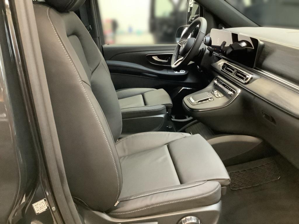 Mercedes-Benz V 300 d Avantgarde AMG 4 Matic Multibeam/AHK2,5t Mercedes-Benz V 300 d Avantgarde AMG 4 Matic Multibeam/AHK2,5t