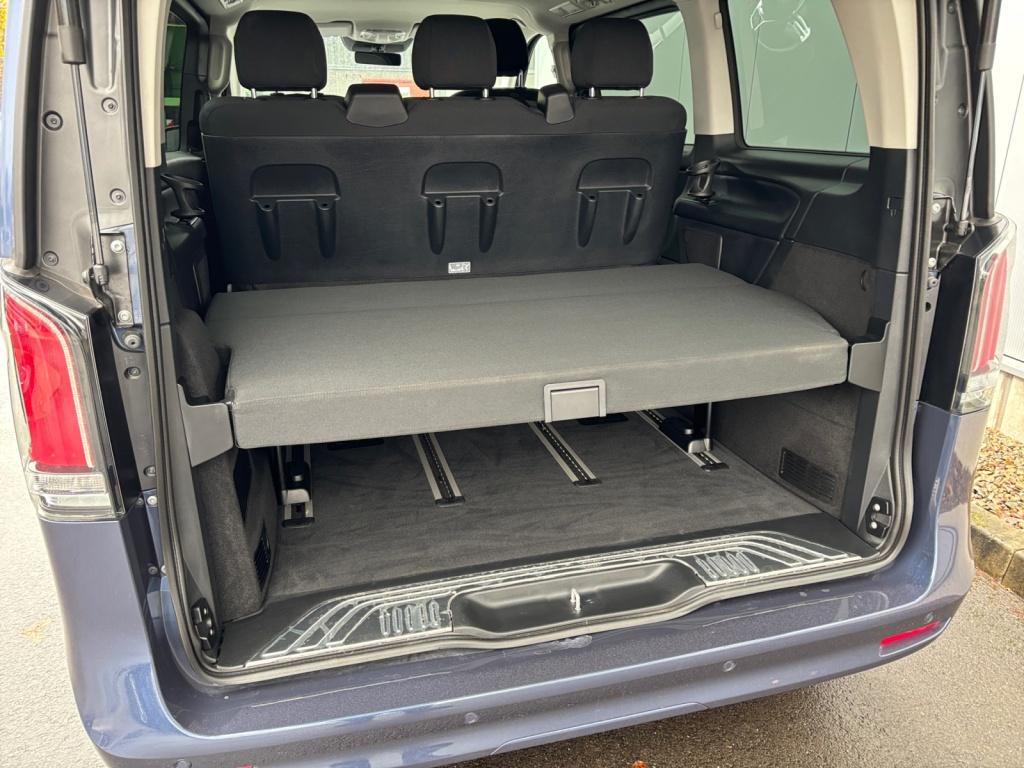 Mercedes-Benz V 250 d STYLE MultiBeam/Distronic/AHK2.5t Mercedes-Benz V 250 d STYLE MultiBeam/Distronic/AHK2.5t