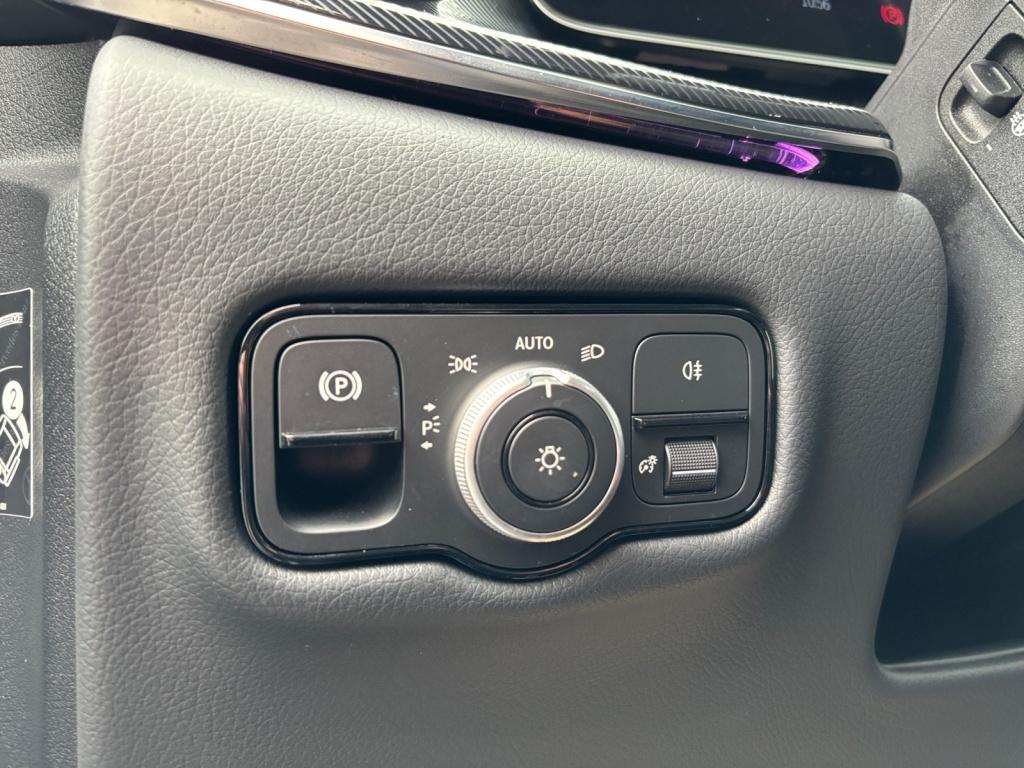 Mercedes-Benz V 250 d STYLE MultiBeam/Distronic/AHK2.5t Mercedes-Benz V 250 d STYLE MultiBeam/Distronic/AHK2.5t