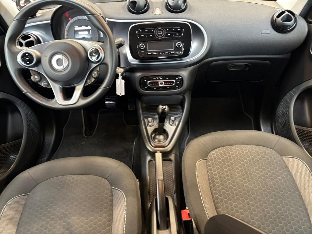 Smart EQ fortwo Passion, Cool & Audio Smart EQ fortwo Passion, Cool & Audio