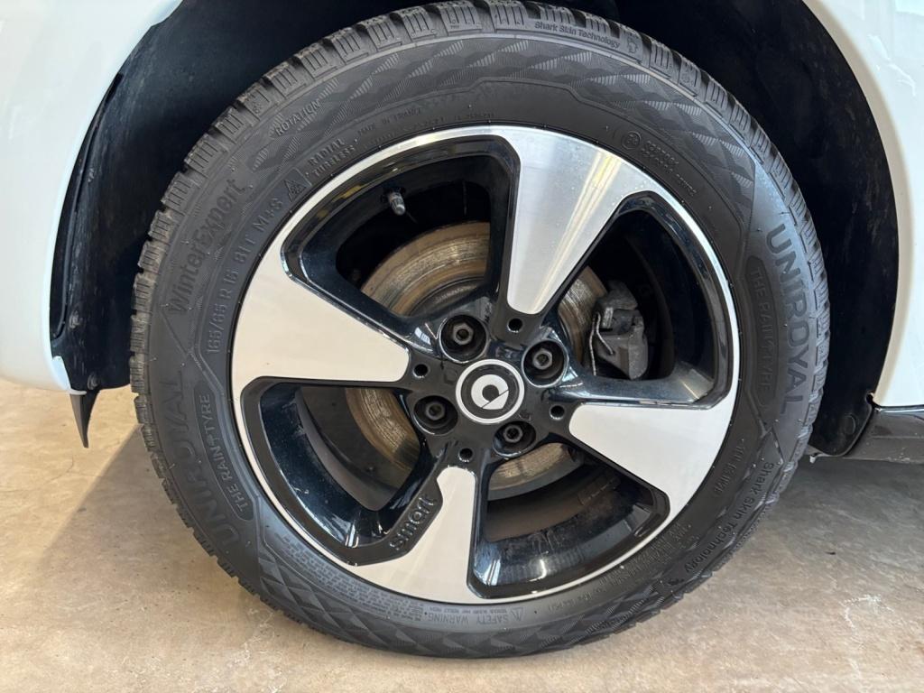 Smart EQ fortwo Passion, Cool & Audio Smart EQ fortwo Passion, Cool & Audio