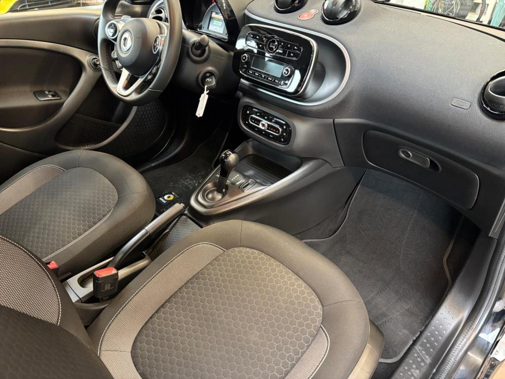 Smart EQ fortwo Passion, Cool & Audio Smart EQ fortwo Passion, Cool & Audio