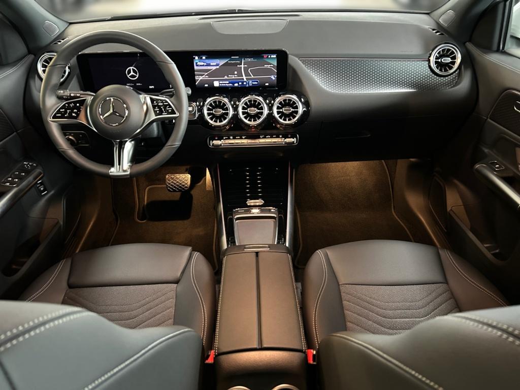 Mercedes-Benz EQB 300 4M AMG/NIGHT/LED/MBUX/EASY-PACK/Kamera/ Mercedes-Benz EQB 300 4M AMG/NIGHT/LED/MBUX/EASY-PACK/Kamera/