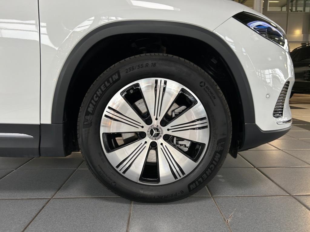 Mercedes-Benz EQB 300 4M AMG/NIGHT/LED/MBUX/EASY-PACK/Kamera/ Mercedes-Benz EQB 300 4M AMG/NIGHT/LED/MBUX/EASY-PACK/Kamera/