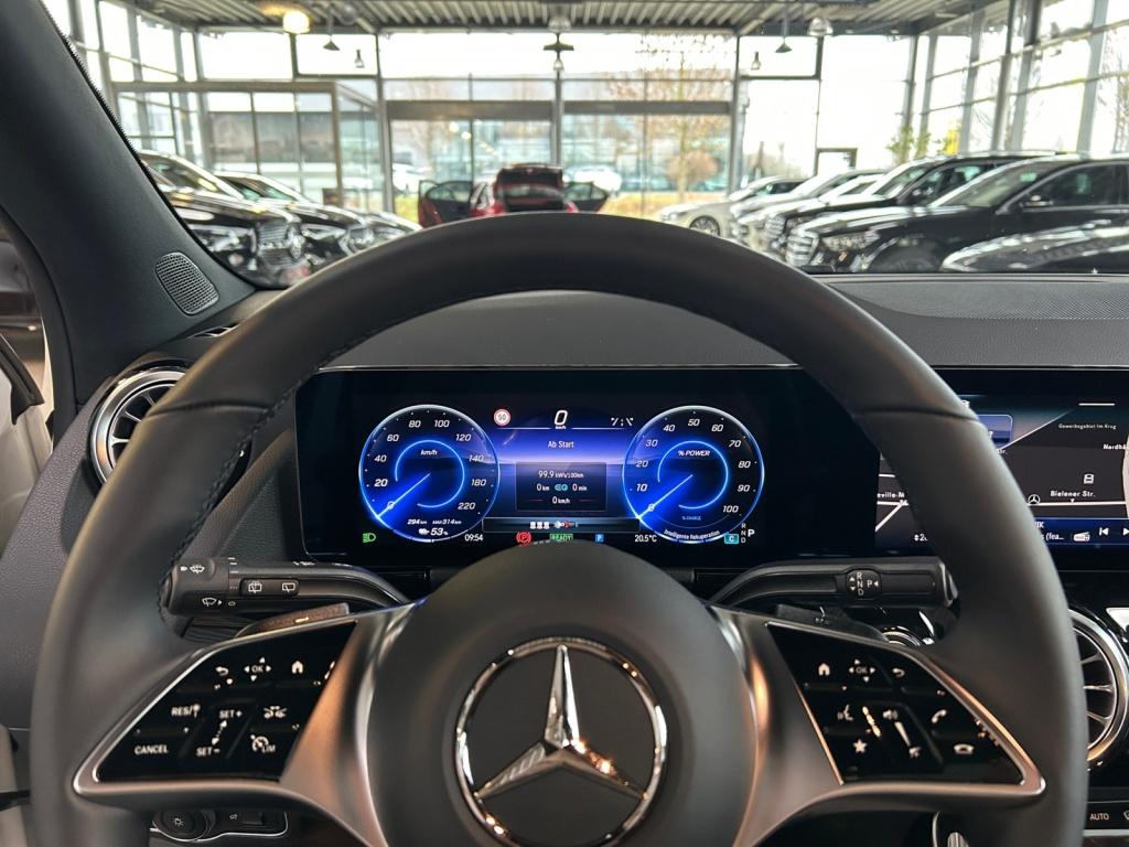 Mercedes-Benz EQB 300 4M AMG/NIGHT/LED/MBUX/EASY-PACK/Kamera/ Mercedes-Benz EQB 300 4M AMG/NIGHT/LED/MBUX/EASY-PACK/Kamera/