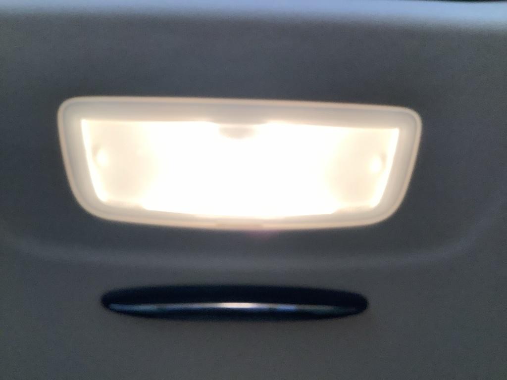 Mercedes-Benz V 300 d Avantgarde extral. AMG 4 Matic AIRMATIC Mercedes-Benz V 300 d Avantgarde extral. AMG 4 Matic AIRMATIC