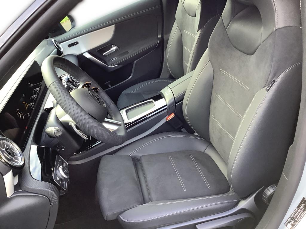 Mercedes-Benz CLA 220 d Shooting Brake AMG LINE+NIGHT+MBUX+18 Mercedes-Benz CLA 220 d Shooting Brake AMG LINE+NIGHT+MBUX+18