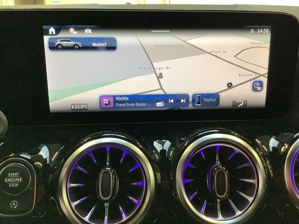 Mercedes-Benz GLA 220 d 4MATIC NIGHT+AHK+PANO+MBUX+18+8G-DCT Mercedes-Benz GLA 220 d 4MATIC NIGHT+AHK+PANO+MBUX+18+8G-DCT