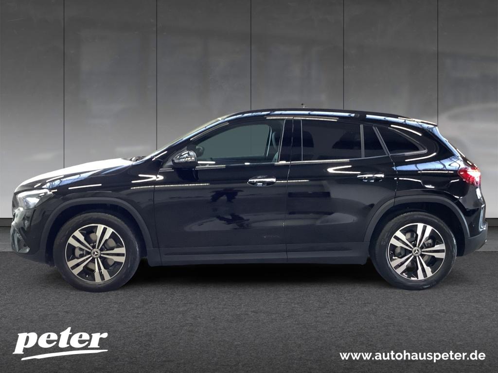 Mercedes-Benz GLA 220 d 4MATIC NIGHT+AHK+PANO+MBUX+18+8G-DCT Mercedes-Benz GLA 220 d 4MATIC NIGHT+AHK+PANO+MBUX+18+8G-DCT