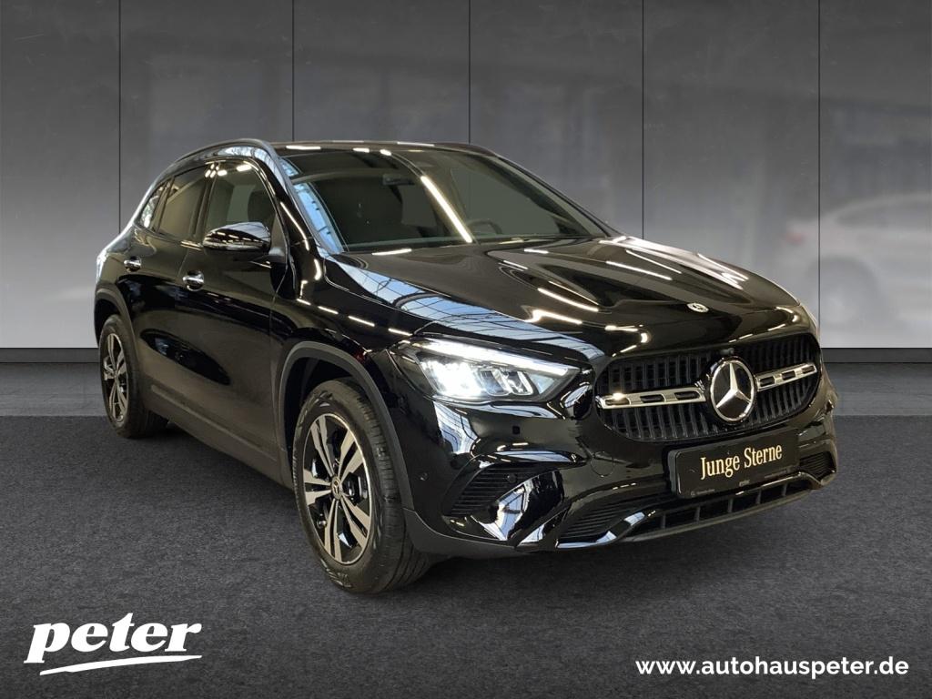 Mercedes-Benz GLA 220 d 4MATIC NIGHT+AHK+PANO+MBUX+18+8G-DCT Mercedes-Benz GLA 220 d 4MATIC NIGHT+AHK+PANO+MBUX+18+8G-DCT