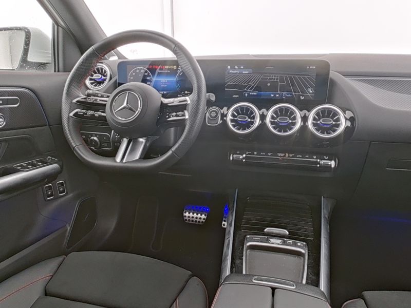 Mercedes-Benz GLA 250 e AMG/19/LED/Burmester/Memory-P./AHK/ Mercedes-Benz GLA 250 e AMG/19/LED/Burmester/Memory-P./AHK/