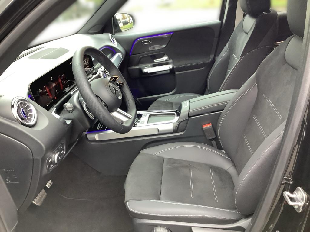 Mercedes-Benz GLB 220 d 4MATIC +AMG+NIGHT+LED+MBUX+20+AHK+8G+ Mercedes-Benz GLB 220 d 4MATIC +AMG+NIGHT+LED+MBUX+20+AHK+8G+