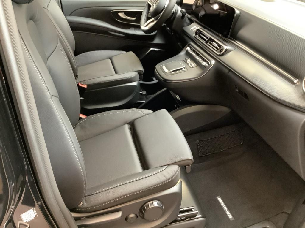 Mercedes-Benz V 300 d Avantgarde AMG 4 Matic AHK2,5t/Multibeam Mercedes-Benz V 300 d Avantgarde AMG 4 Matic AHK2,5t/Multibeam