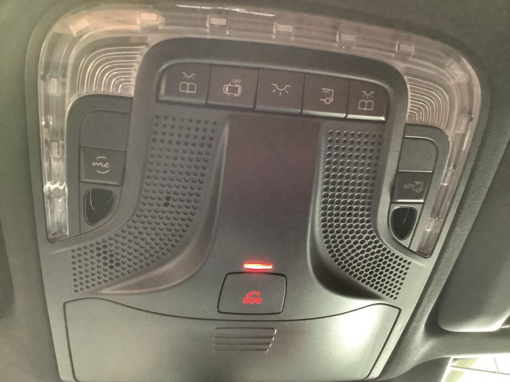 Mercedes-Benz V 300 d Avantgarde AMG 4 Matic AHK2,5t/Multibeam Mercedes-Benz V 300 d Avantgarde AMG 4 Matic AHK2,5t/Multibeam