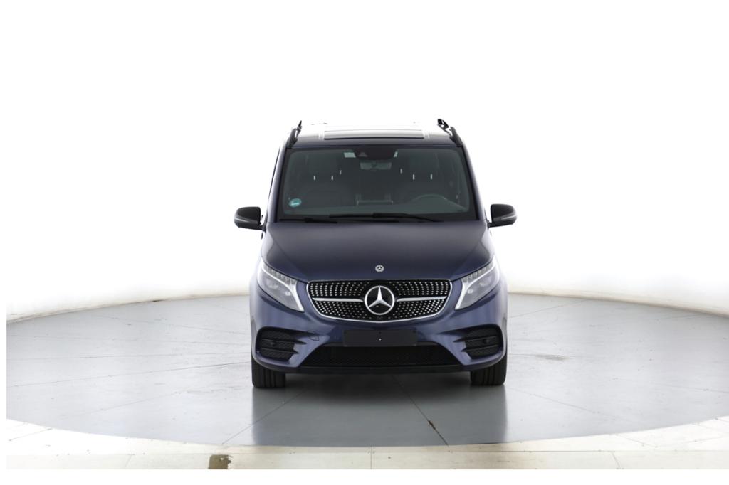 Mercedes-Benz V 300 d 4MATIC AVANTGARDE Lang Night-Paket/AMG Mercedes-Benz V 300 d 4MATIC AVANTGARDE Lang Night-Paket/AMG
