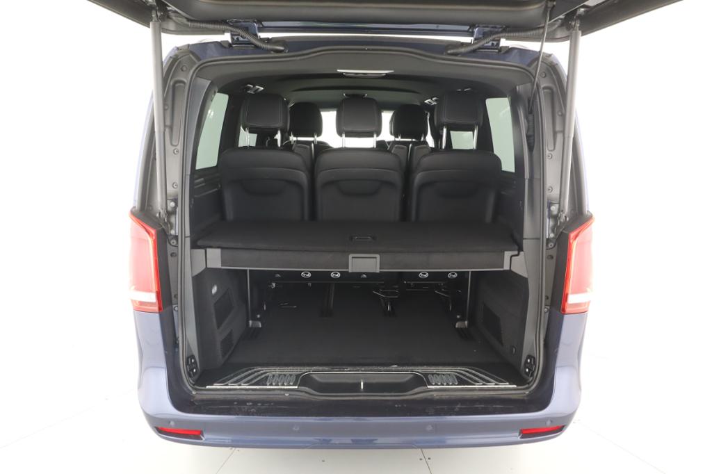 Mercedes-Benz V 300 d 4MATIC AVANTGARDE Lang Night-Paket/AMG Mercedes-Benz V 300 d 4MATIC AVANTGARDE Lang Night-Paket/AMG