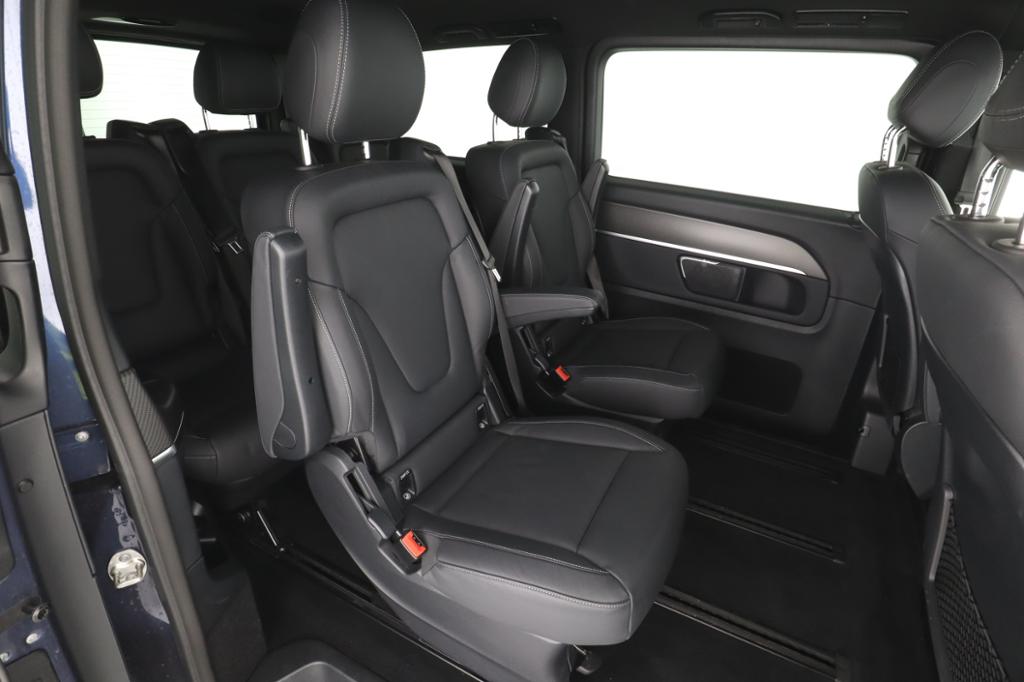 Mercedes-Benz V 300 d 4MATIC AVANTGARDE Lang Night-Paket/AMG Mercedes-Benz V 300 d 4MATIC AVANTGARDE Lang Night-Paket/AMG