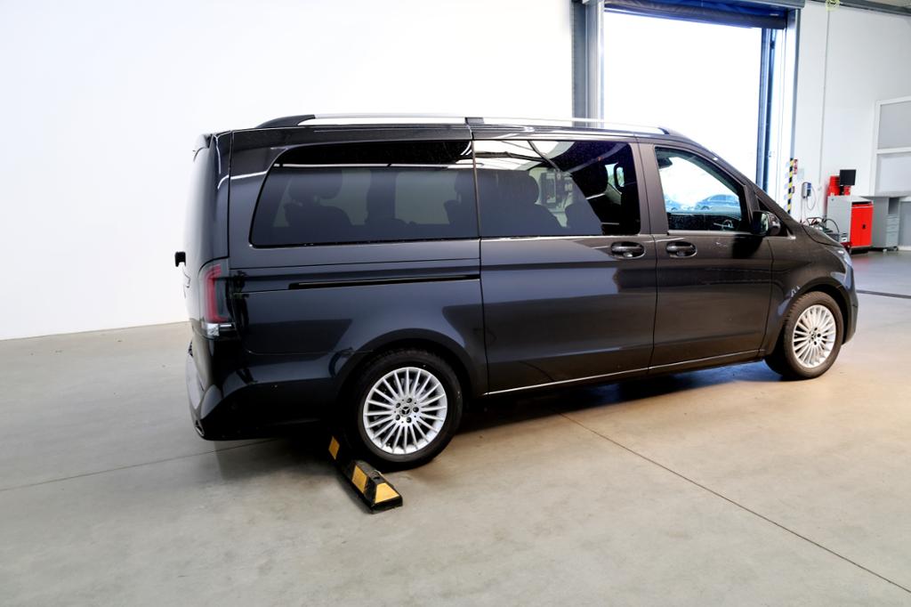 Mercedes-Benz V 250 d STYLE Lang Widescreen/MultiBeam/AHK2.5t Mercedes-Benz V 250 d STYLE Lang Widescreen/MultiBeam/AHK2.5t