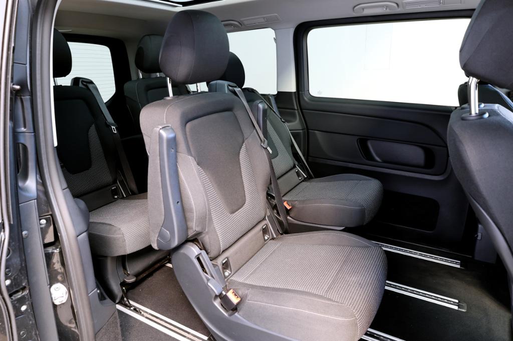 Mercedes-Benz V 250 d STYLE Lang Widescreen/MultiBeam/AHK2.5t Mercedes-Benz V 250 d STYLE Lang Widescreen/MultiBeam/AHK2.5t