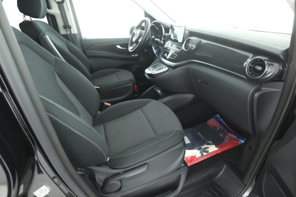 Mercedes-Benz V 250 d Edition lang Distronic/MBUX/AHK2.5t Mercedes-Benz V 250 d Edition lang Distronic/MBUX/AHK2.5t