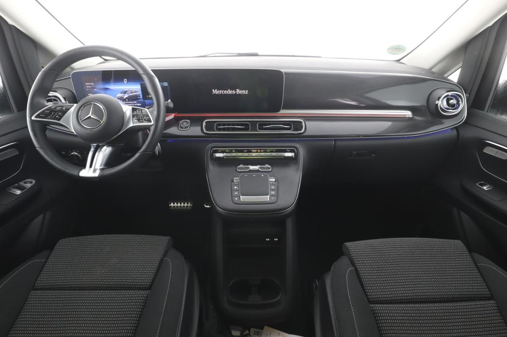 Mercedes-Benz V 250d Style Distronic/Mutlibeam/AHK2.5t Mercedes-Benz V 250d Style Distronic/Mutlibeam/AHK2.5t
