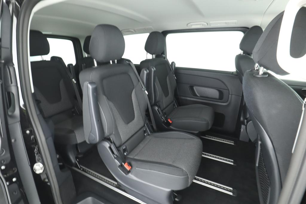 Mercedes-Benz V 300d STYLE Lang Multibeam/Distronic/AHK2.5t Mercedes-Benz V 300d STYLE Lang Multibeam/Distronic/AHK2.5t