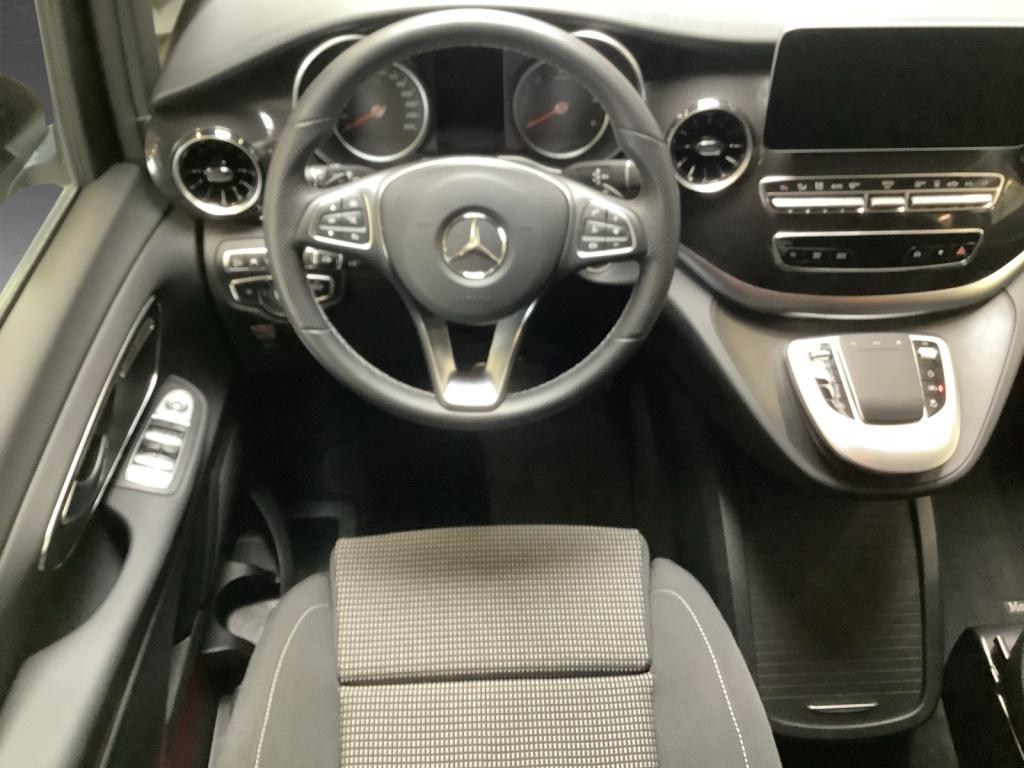 Mercedes-Benz V 300 d extralang 4 Matic AIRMATIC/Distronic Mercedes-Benz V 300 d extralang 4 Matic AIRMATIC/Distronic