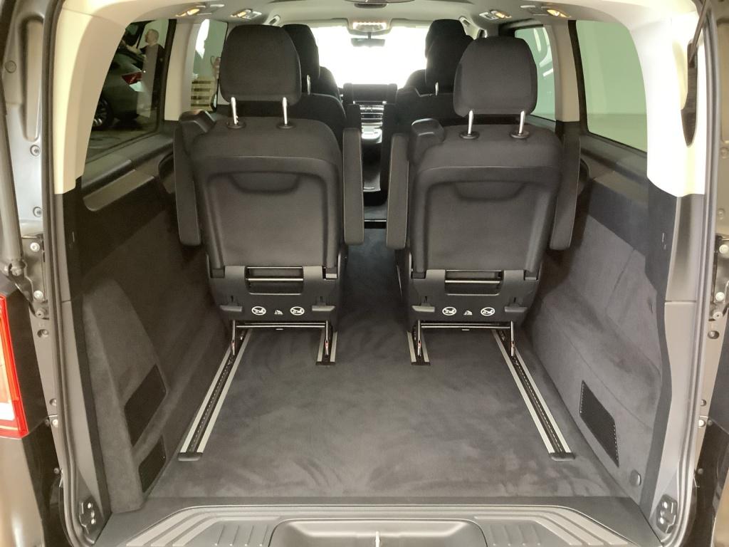 Mercedes-Benz V 300 d extralang 4 Matic AIRMATIC/Distronic Mercedes-Benz V 300 d extralang 4 Matic AIRMATIC/Distronic