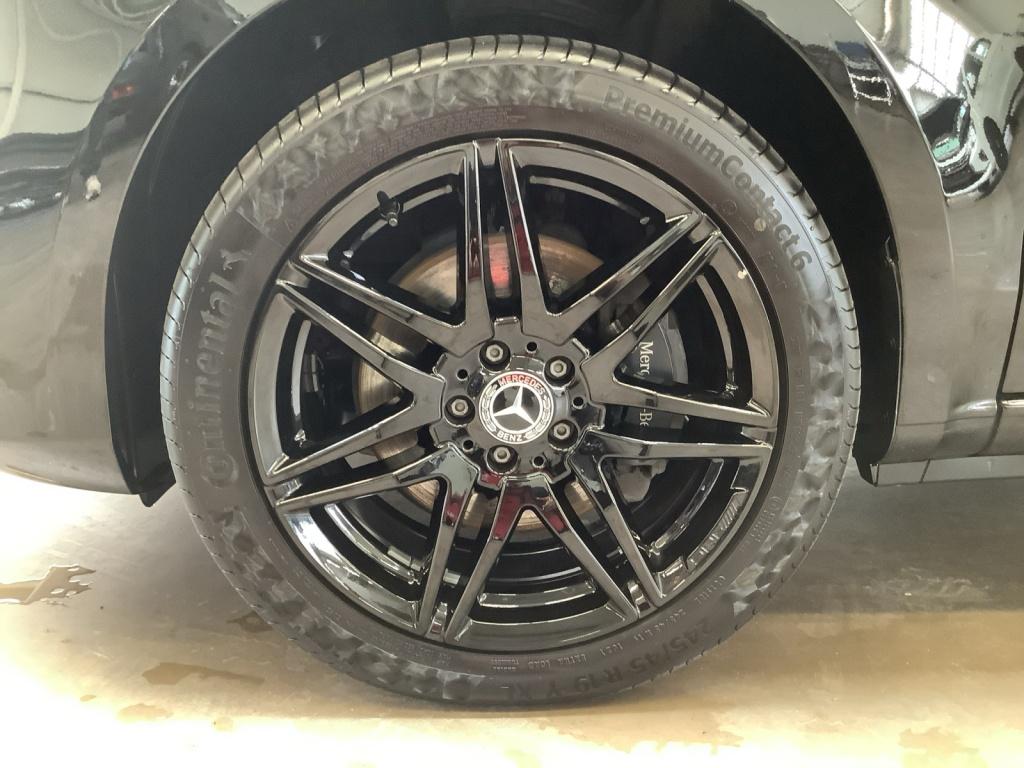 Mercedes-Benz V 300 d extralang 4 Matic AIRMATIC/Distronic Mercedes-Benz V 300 d extralang 4 Matic AIRMATIC/Distronic