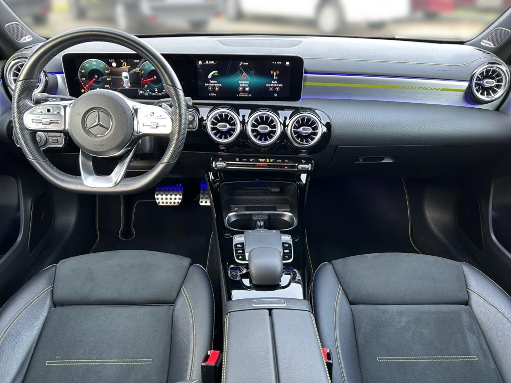 Mercedes-Benz A 250 AMG/Night/Edition 1/Multibeam/Burmester/ Mercedes-Benz A 250 AMG/Night/Edition 1/Multibeam/Burmester/