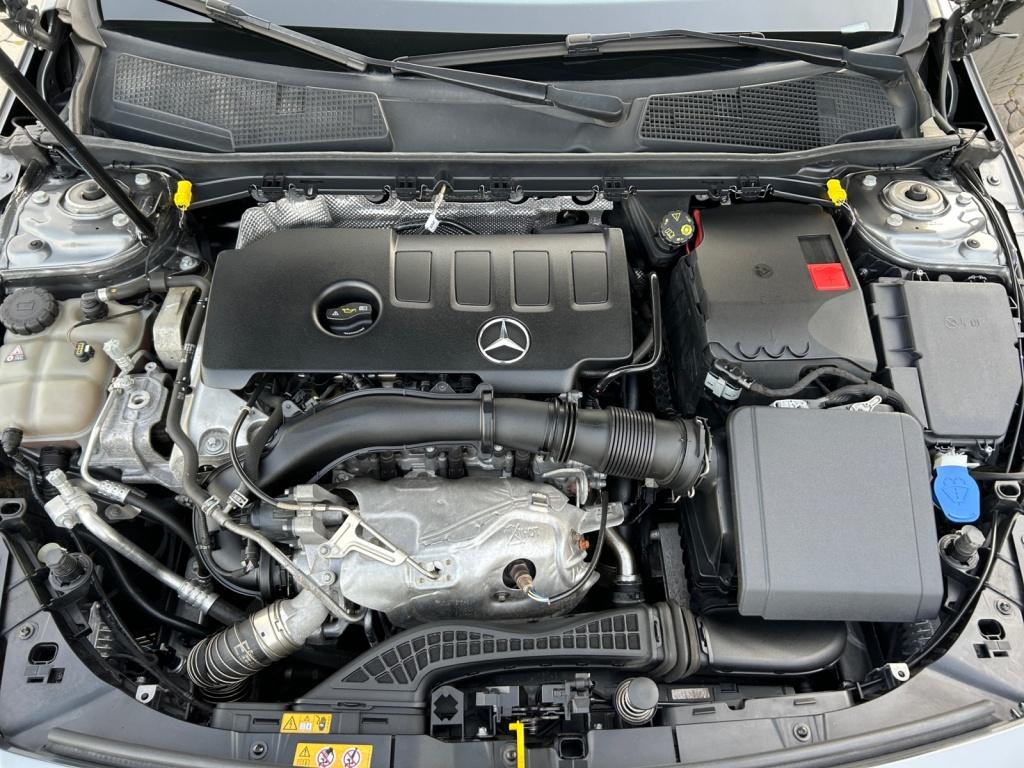 Mercedes-Benz A 250 AMG/Night/Edition 1/Multibeam/Burmester/ Mercedes-Benz A 250 AMG/Night/Edition 1/Multibeam/Burmester/