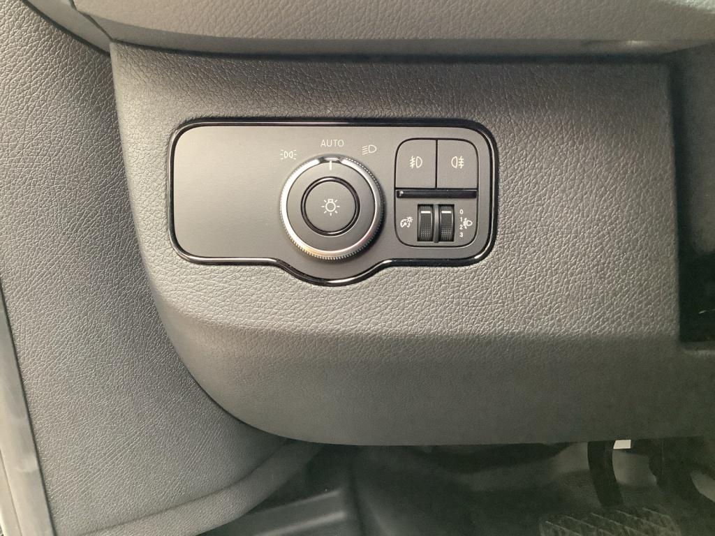 Mercedes-Benz Sprinter 517CDI Mixto Maxi Automatik/MBUX/Klima Mercedes-Benz Sprinter 517CDI Mixto Maxi Automatik/MBUX/Klima