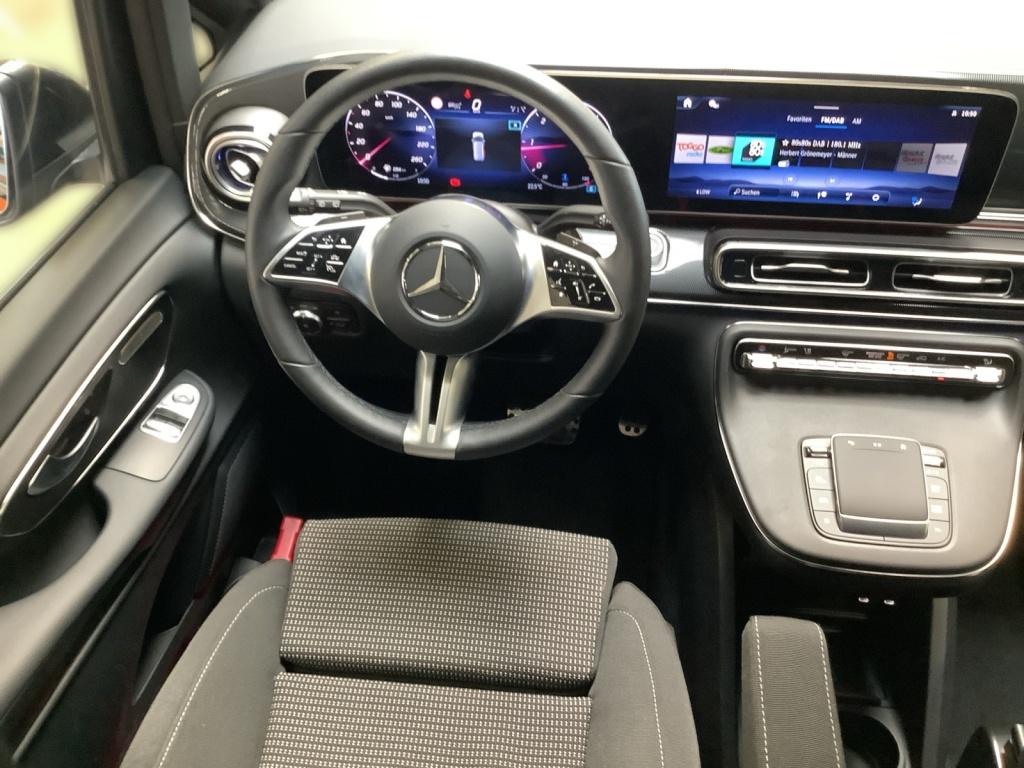 Mercedes-Benz V 220d STYLE Distronic/360°/MultiBeam/AHK2.5T Mercedes-Benz V 220d STYLE Distronic/360°/MultiBeam/AHK2.5T