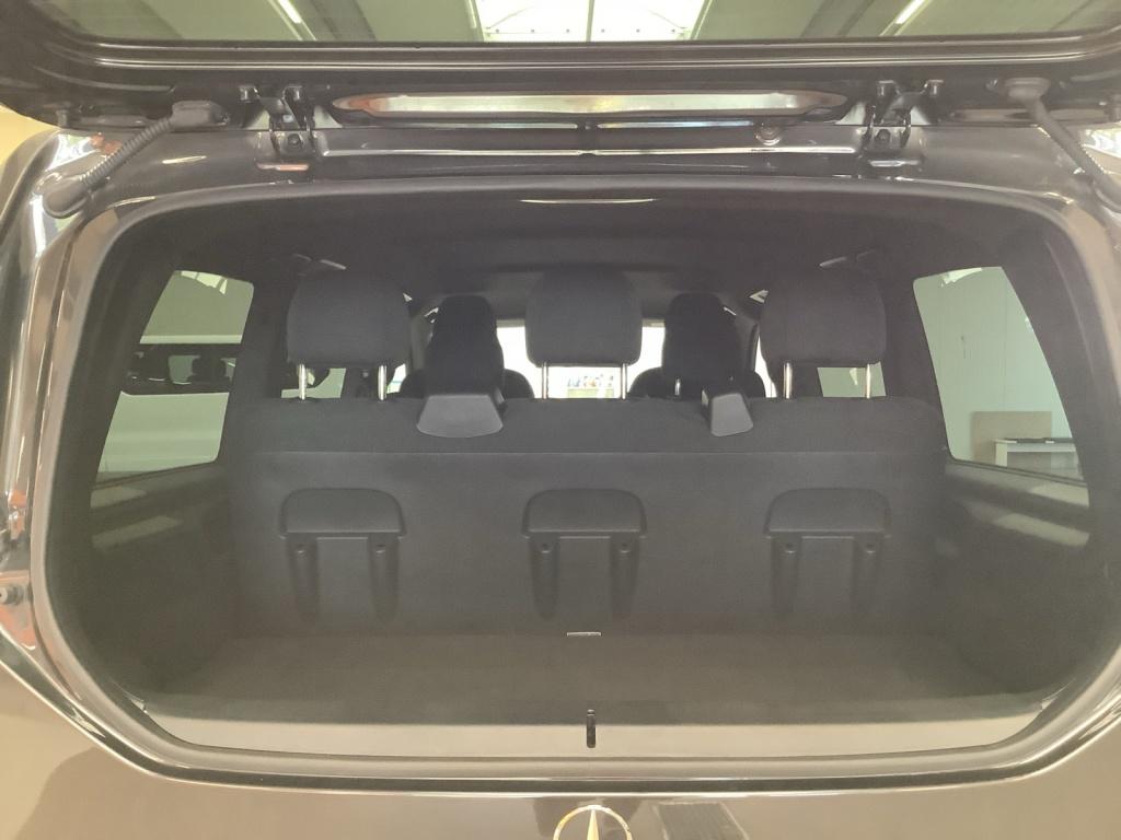 Mercedes-Benz V 220d STYLE Distronic/360°/MultiBeam/AHK2.5T Mercedes-Benz V 220d STYLE Distronic/360°/MultiBeam/AHK2.5T